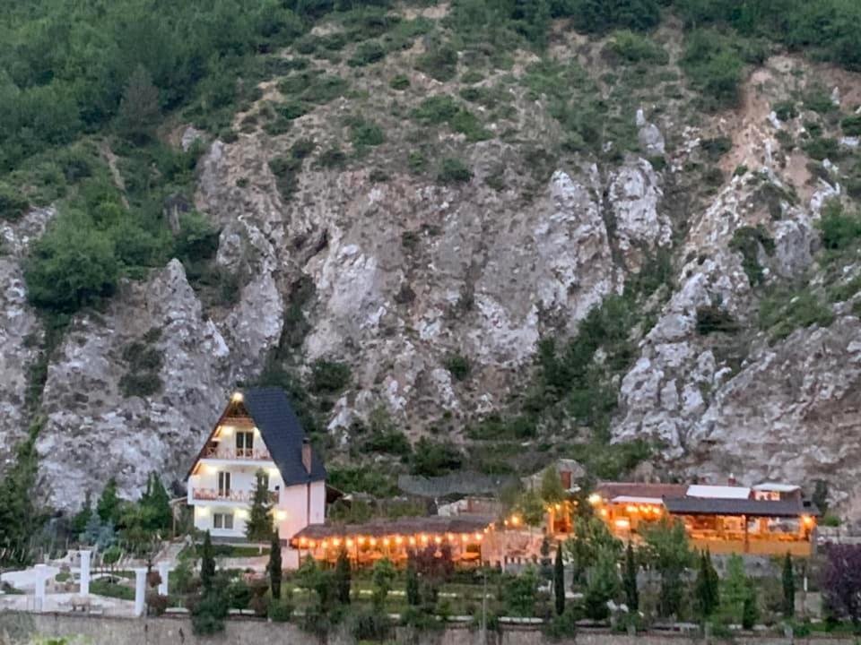 Dibra Park Agrotourism * Peshkopi